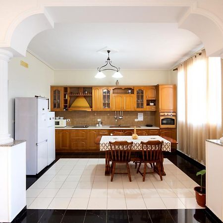 Villa Mare - For Families & Groups Vlorë Εξωτερικό φωτογραφία